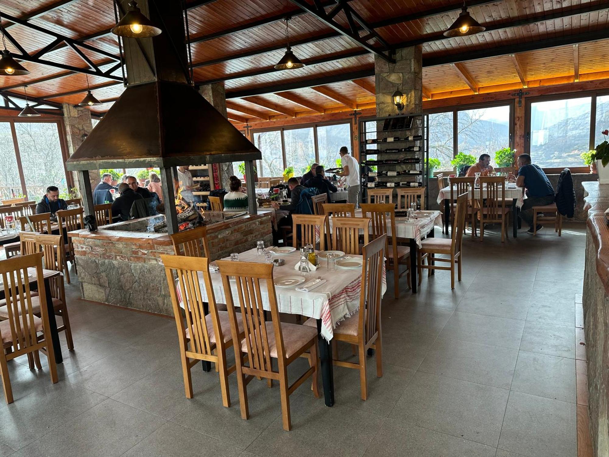 Vila Disha Tiran Dış mekan fotoğraf